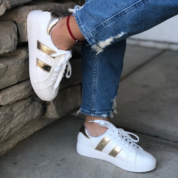 CHAMPAGNE LACE UP SNEAKERS - Picture 2 of 8